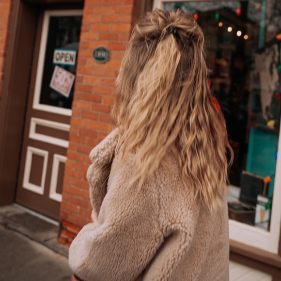 Faux fur coat/teddy jacket - Picture 6 of 7